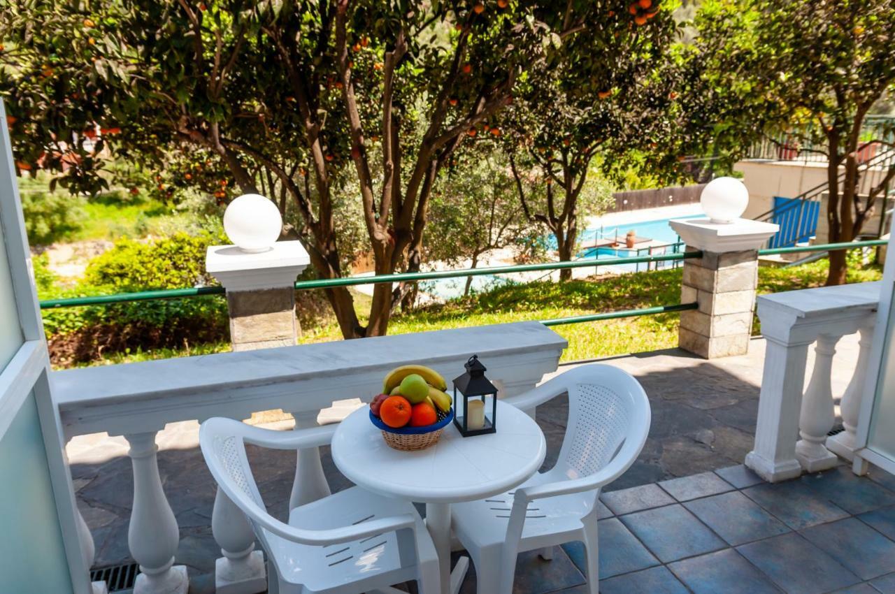 Apart Hotel Blumarin Айос-Гордіос Екстер'єр фото